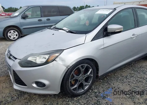 2014 Ford Focus Se z USA, uszkodzony, nr VIN 1FADP3F29EL457800